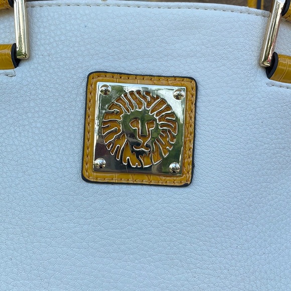 NWOT Anne Klein Yellow and White Purse - Picture 3 of 6